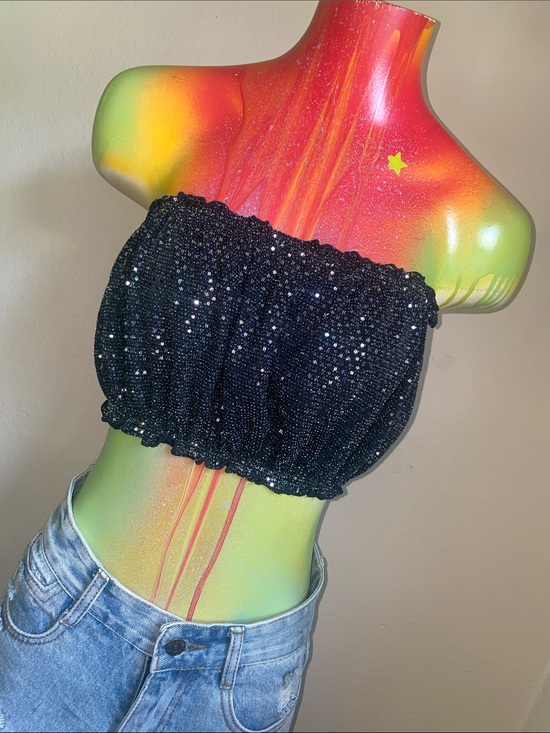 Forever 21 Tops - Forever 21 Black Sequin Smocked Ruffle Trim Tube Top NWTs